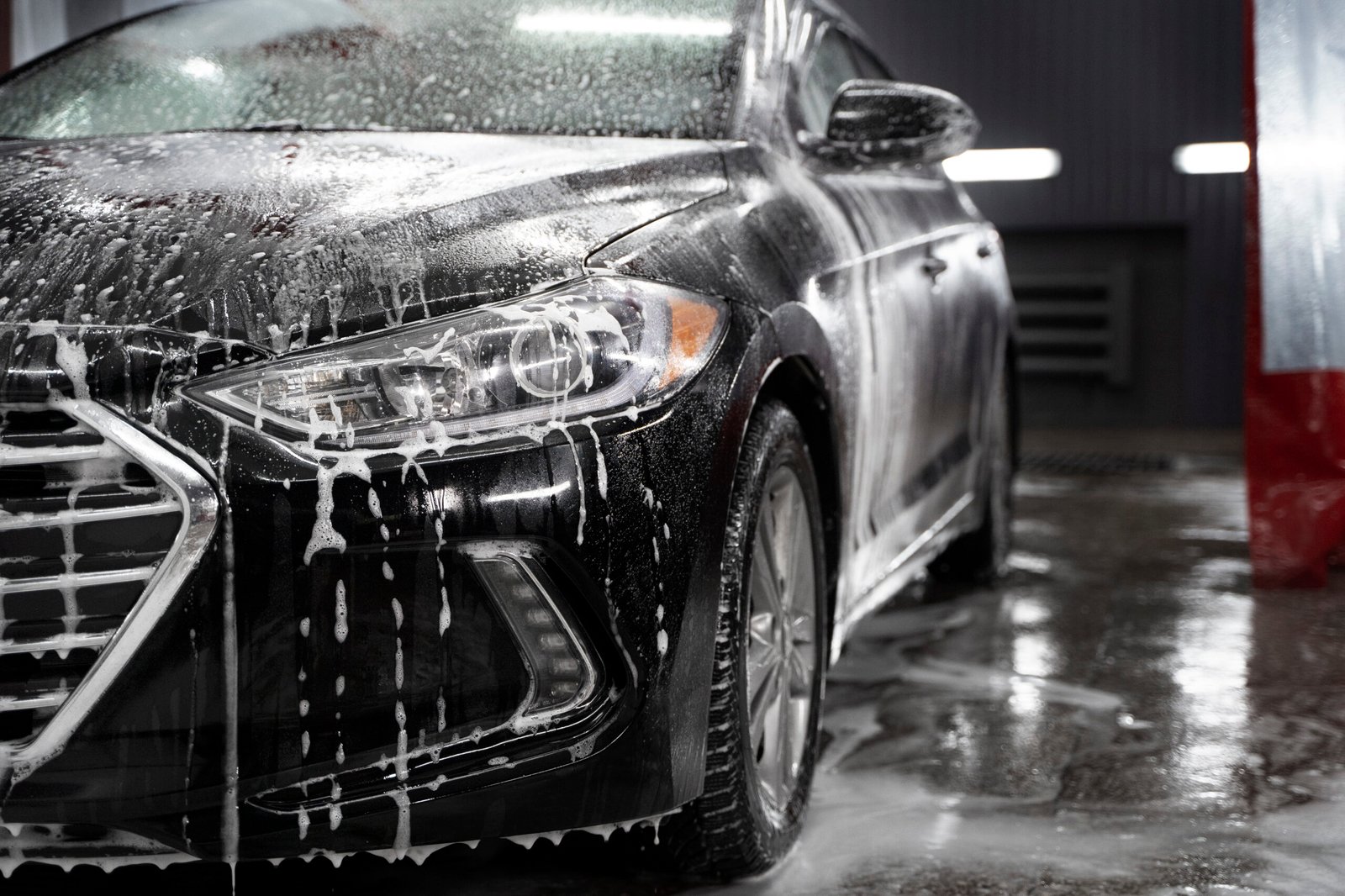 beautiful-car-washing-service (3)